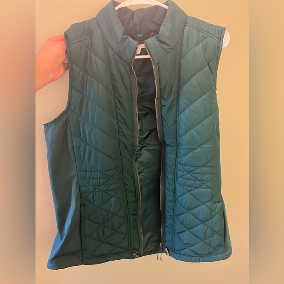 Maurice’s Full Zip Puffer Vest XL - Picture 2 of 3